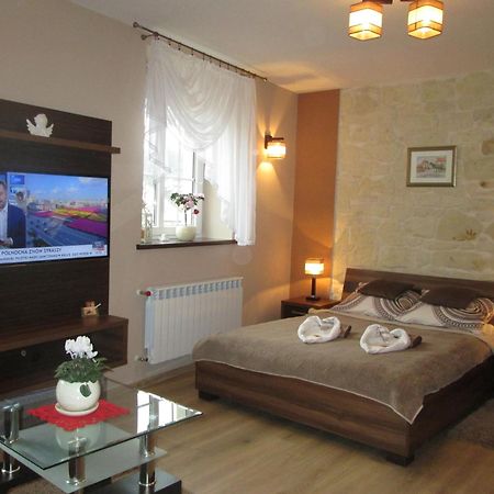 Apartamenty Przy Farze Kazimierz Dolny Exterior foto