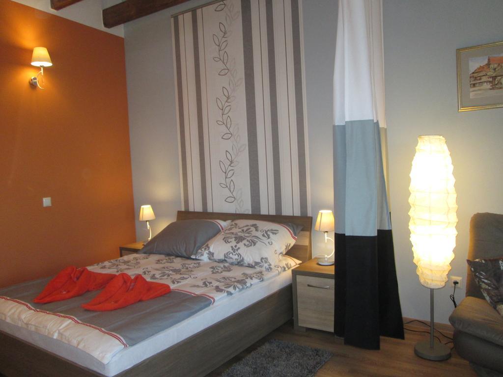 Apartamenty Przy Farze Kazimierz Dolny Quarto foto